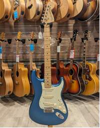 Used Fender American Performer Stratocaster MN Satin Lake Placid Blue (Includes Gig Bag)