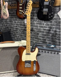 Used Fender 2021 American Professional II Telecaster Sienna Sunburst, Includes Hard Case (0113942747)